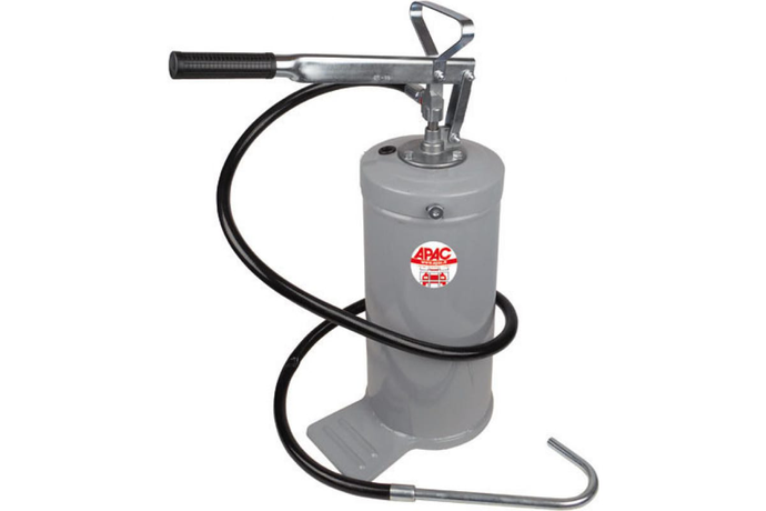 Нагнетатель масла мобильный, с ручным приводом, объем бака 12 л.