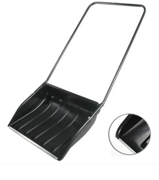 Скреппер литьевой с оцинкованной планкой № 1 большой 710*530