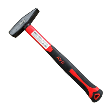 Молоток слесарный 300 г.с фиберглассовой рукояткой AVS MHP300